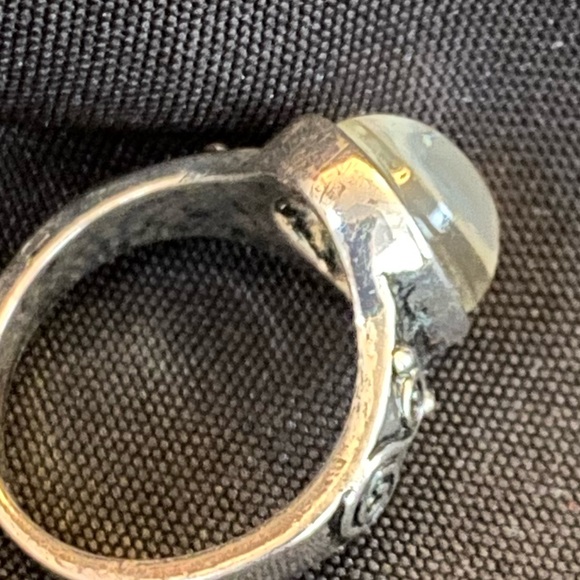 Silver Faux Moonstone Ring Size 8 - Picture 4 of 7